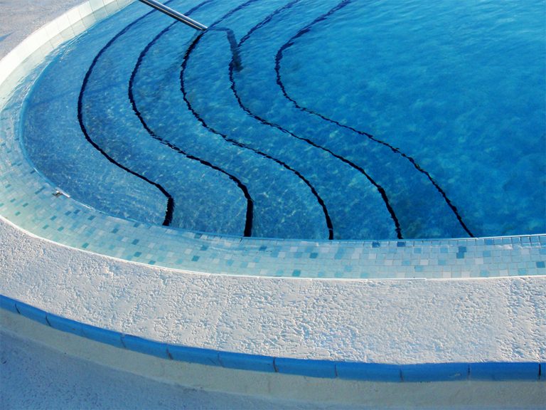 above ground pool leak detection dye